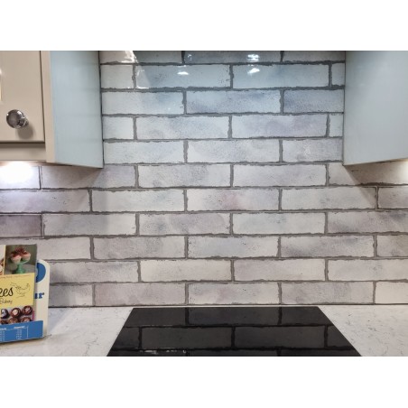 Cathedral Sedate White 7.5x30cm Rectangular Gloss Ceramic Wall Tile