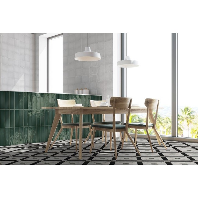 Borrello Green 12.5x12.5cm Square Gloss Ceramic Wall Tile